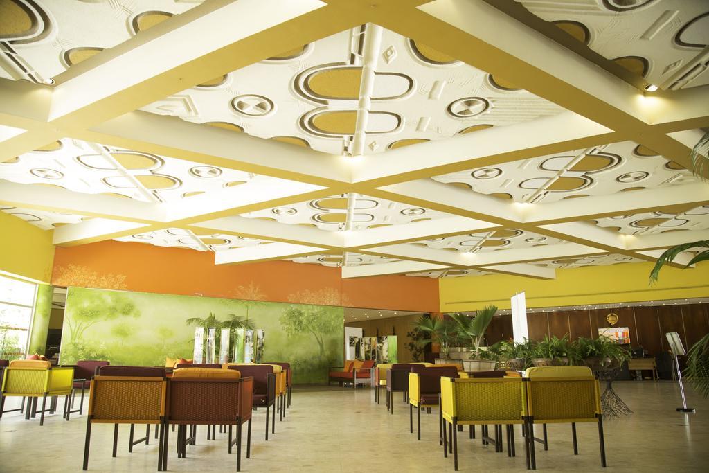 אבידג'אן Heden Golf Hotel מראה חיצוני תמונה